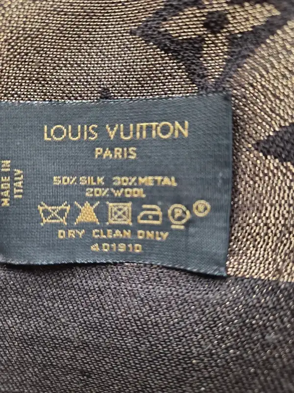 Louis Vuitton Monogram Lurex Shine Shawl Brown