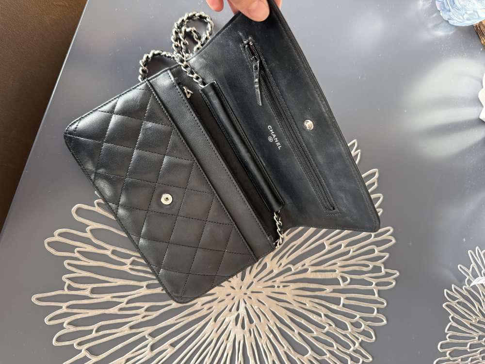 Chanel WOC