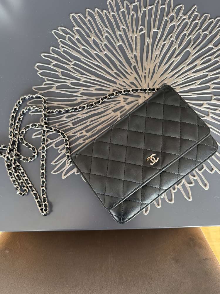 Chanel WOC