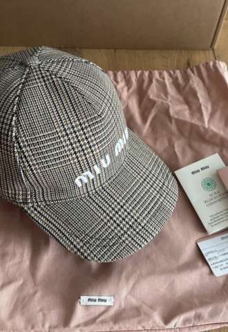 https://www.vipluxury.sk/Miu miu šiltovka