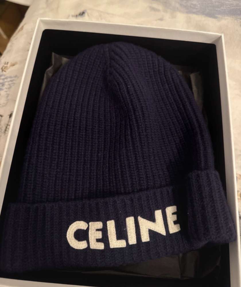 Celine čiapka