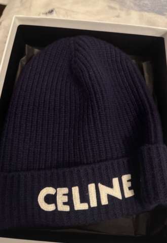 https://www.vipluxury.sk/Celine čiapka